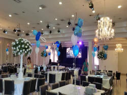 בלונים לברית